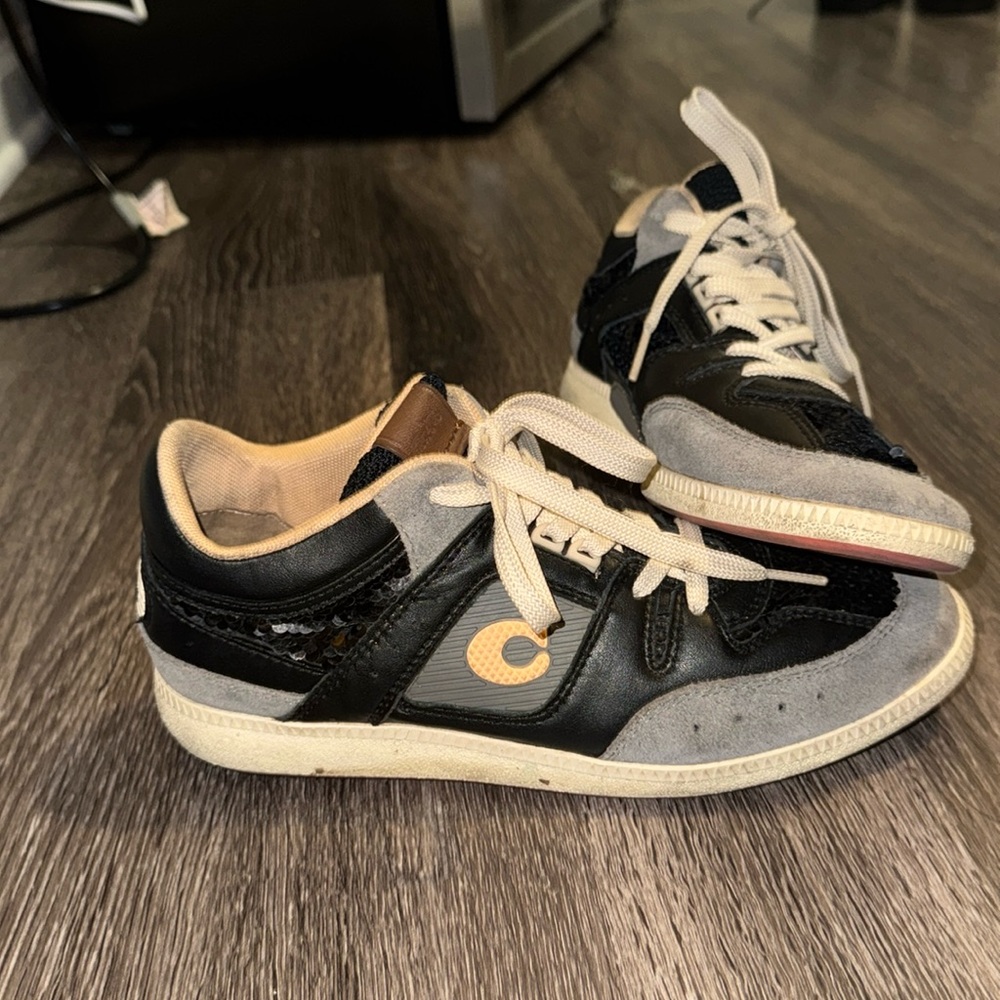 Coach tennis shoes